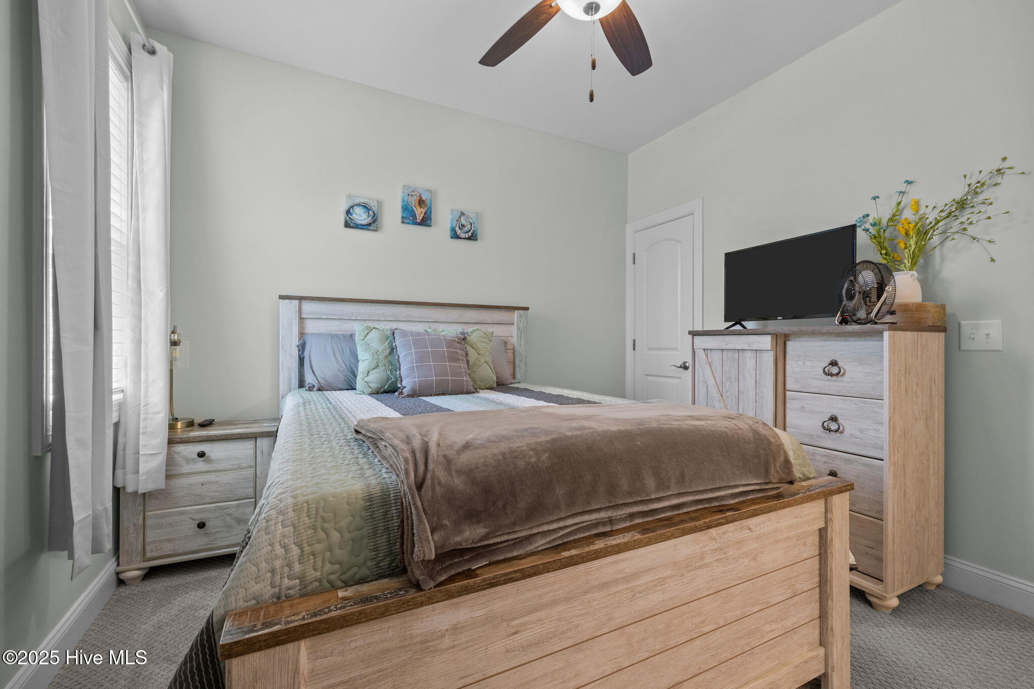 132 Freedom Park Road Beaufort, NC 28516 - Photo 28 of 46 Bedroom 3