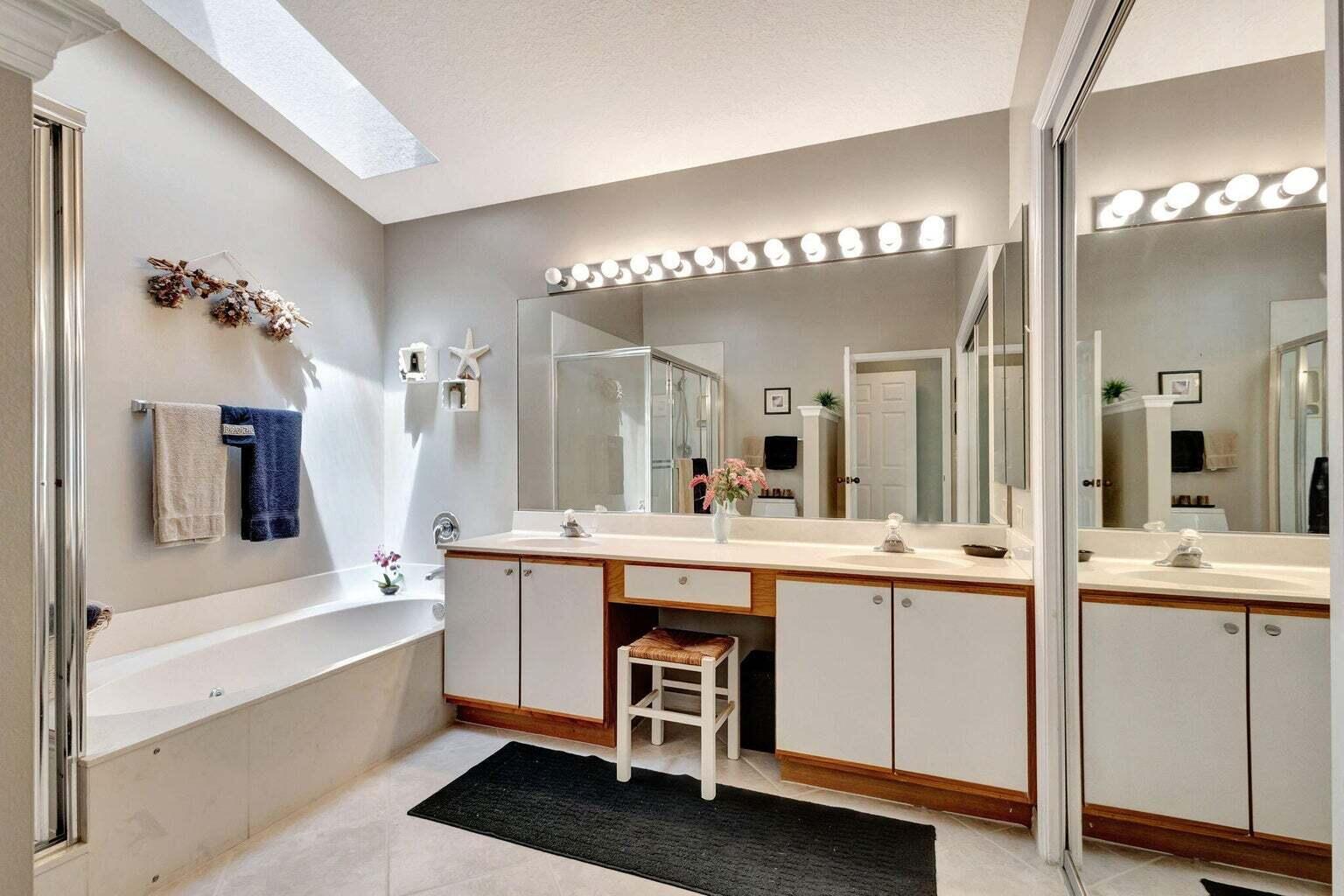 16550 Riverwind Drive Jupiter, FL 33477 - Photo 24 of 39 20250501131410943355000000-o