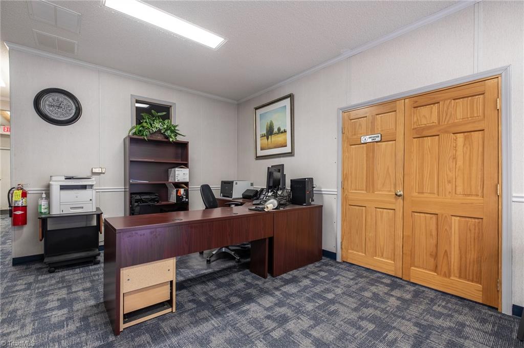 935 Bridge Street Elkin, NC 28621 - Photo 19 of 34 Gallery Image 19