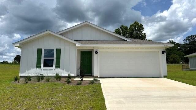 3064 Jane Lane Crestview, FL 32539 - Photo 25 of 33 a front view of house with yard