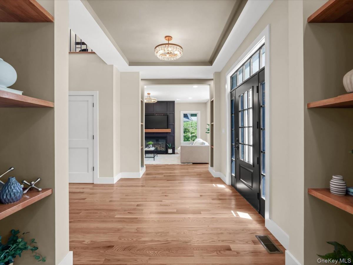 8 Brixton Road Garden City, NY 11530 - Photo 5 of 47