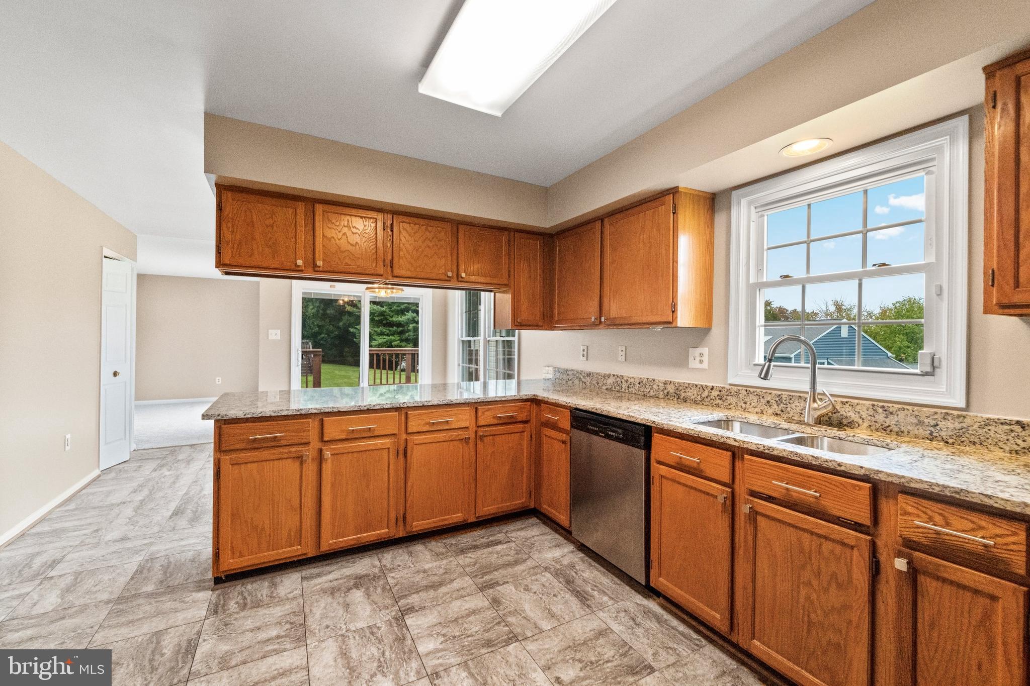 1503 Golf Course Drive Bowie, MD 20721 - Photo 19 of 60 Great Cabinet Space