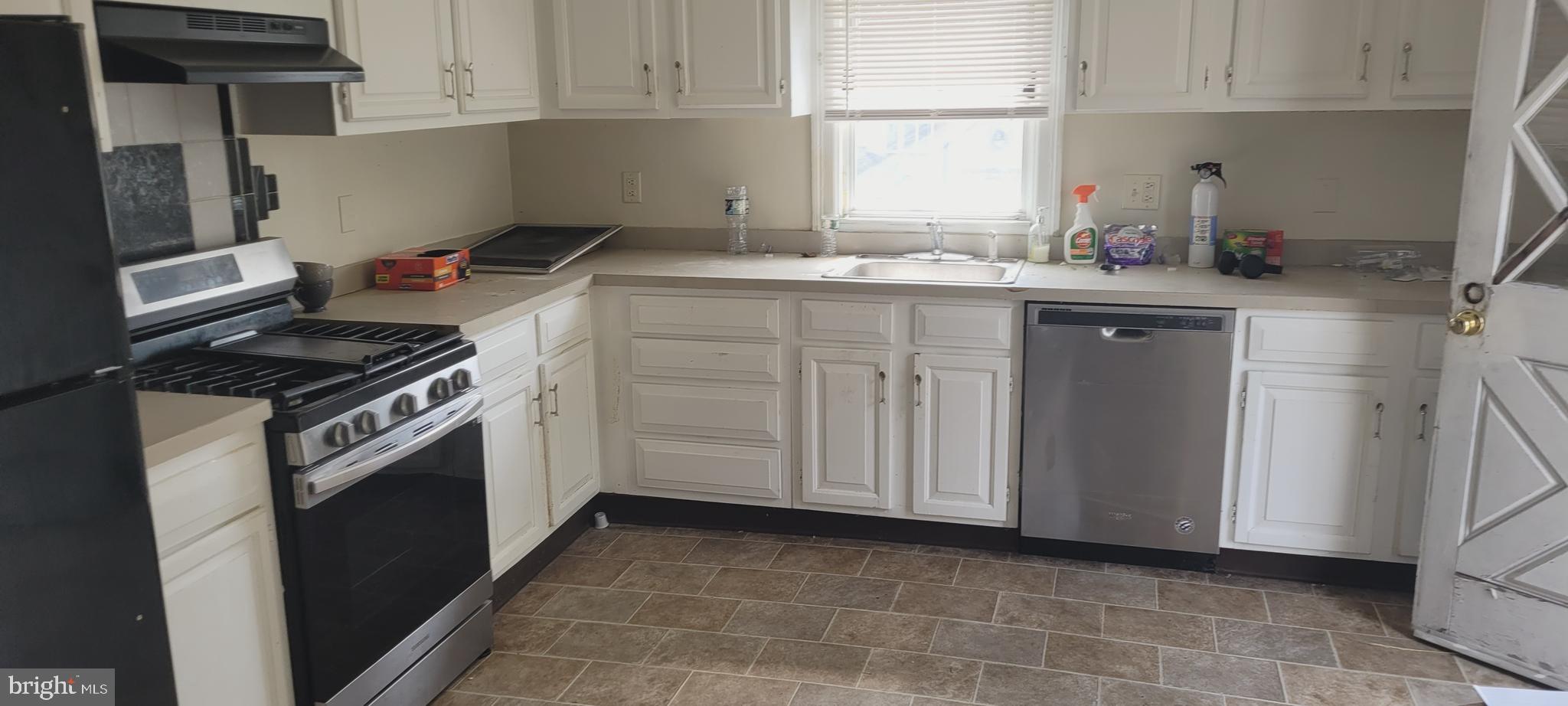 1216 Darby Road Havertown, PA 19083 - Photo 11 of 18