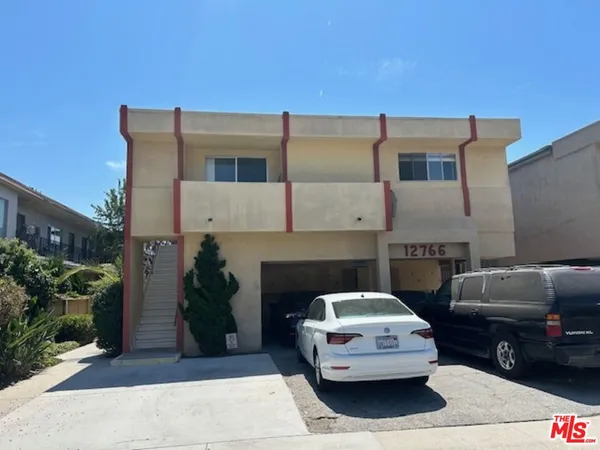 $1,985 | 12766 Pacific Avenue, Unit 3, Los Angeles, CA 90066