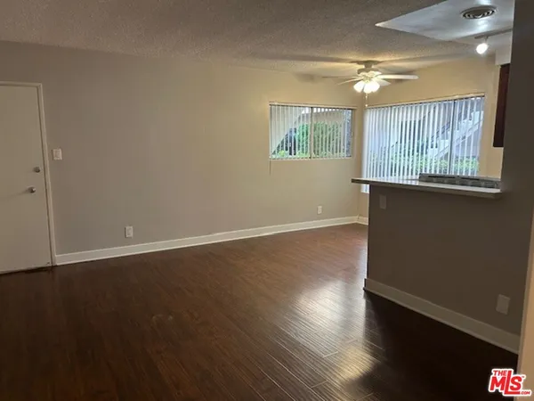 $1,985 | 12766 Pacific Avenue, Unit 3, Los Angeles, CA 90066