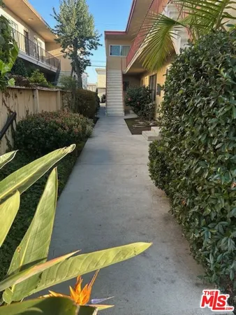 $1,985 | 12766 Pacific Avenue, Unit 3, Los Angeles, CA 90066
