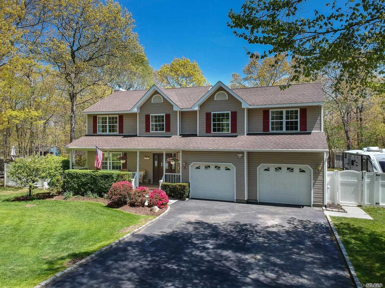 204 Rabbit Run Riverhead, NY 11901 - Photo 1 of 1 Gallery Image 1