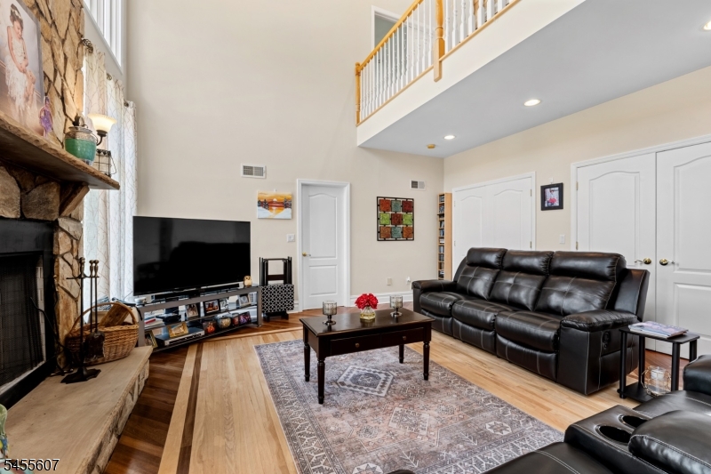 70 Farmingdale Road Wayne, NJ 07470 - Photo 21 of 40 Gallery Image 21