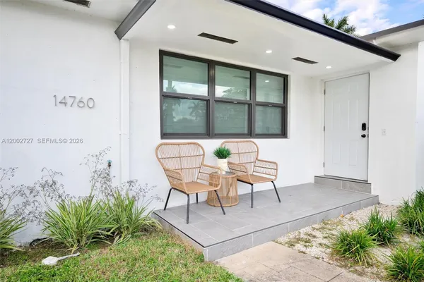 $1,049,000 | 14760 South Spur Drive, Miami, FL 33161