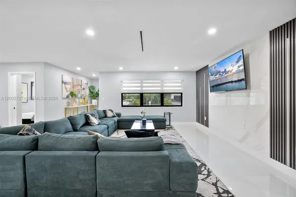 $1,049,000 | 14760 South Spur Drive, Miami, FL 33161