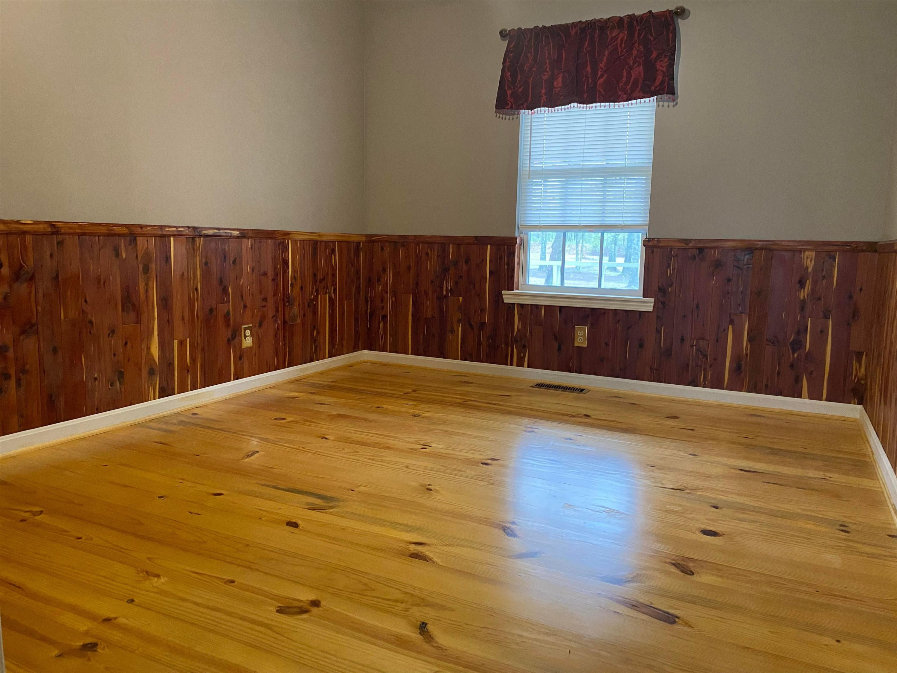 980 Johnson Crossroads Road Reagan, TN 38368 - Photo 10 of 20 Photo 10
