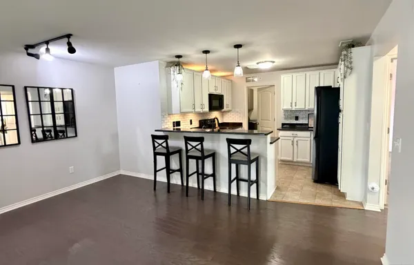 $289,900 | 7013 Boulder Pointe Drive, Washington, MI 48094