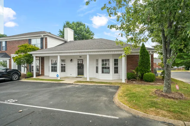 $299,900 | 2121 Highway 12 North, Unit 96, Ashland City, TN 37015