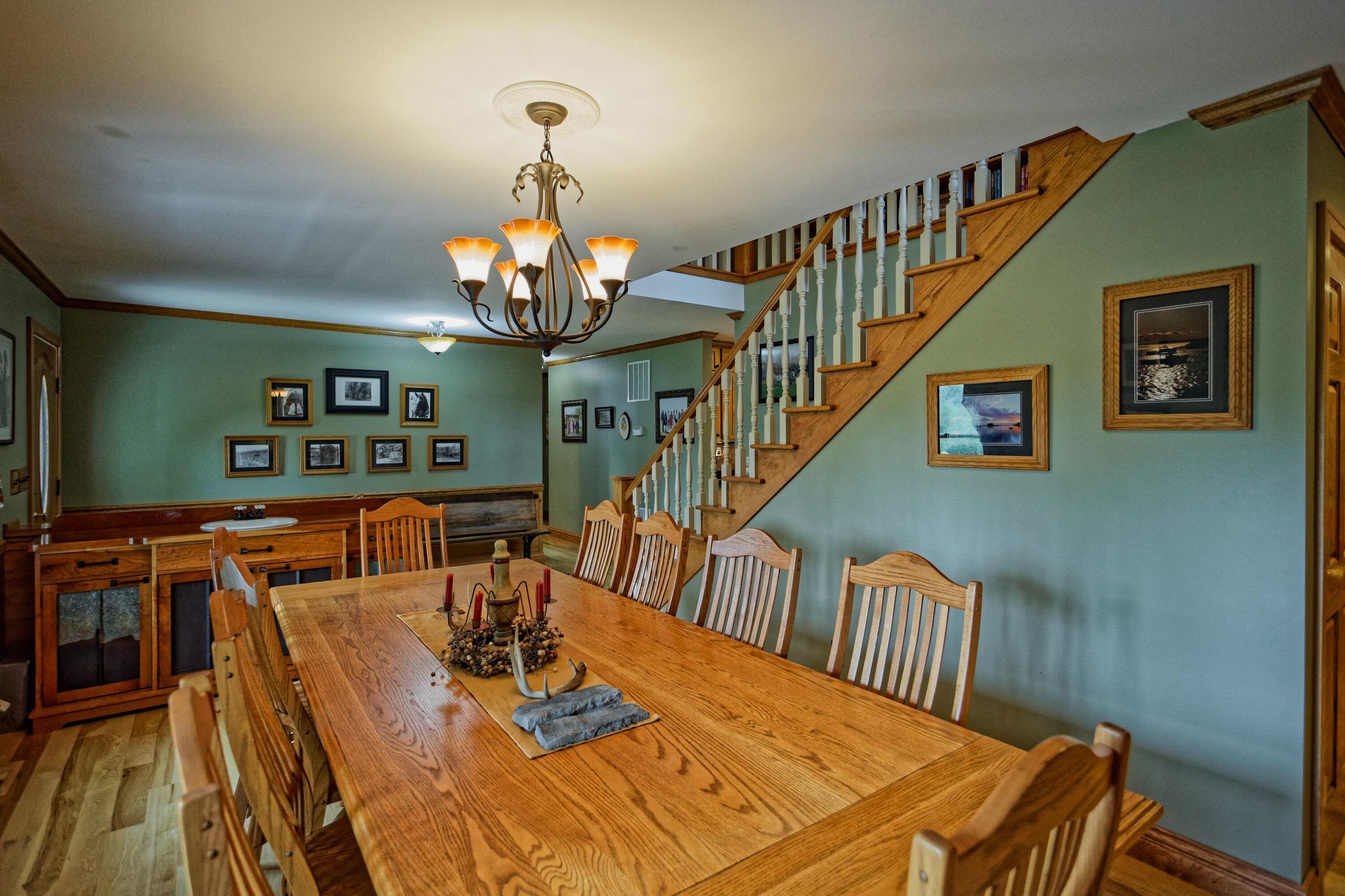 435 Eastview Lane Raphine, VA 24472 - Photo 13 of 50 14