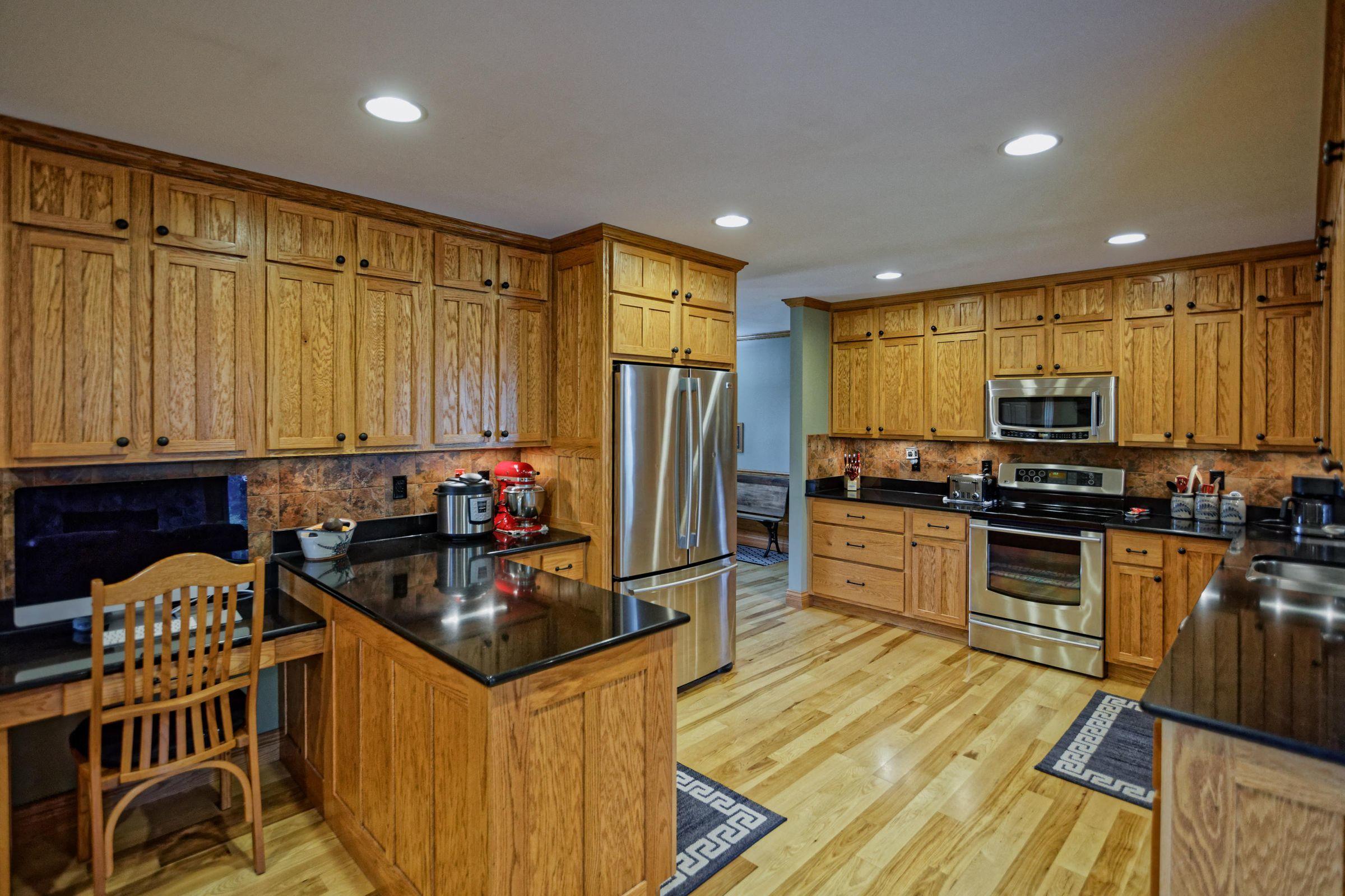 435 Eastview Lane Raphine, VA 24472 - Photo 8 of 50 9