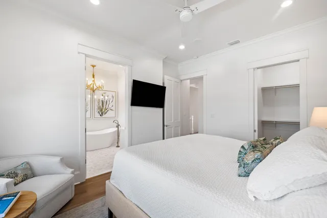 $4,650,000 | 714 Harbor Boulevard, Destin, FL 32541