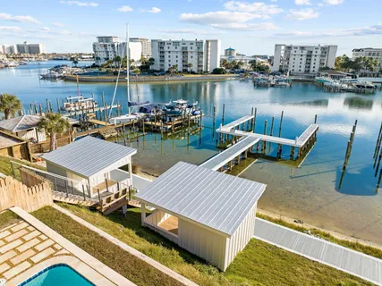 $4,650,000 | 714 Harbor Boulevard, Destin, FL 32541