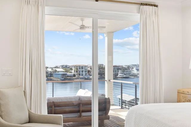 $4,650,000 | 714 Harbor Boulevard, Destin, FL 32541
