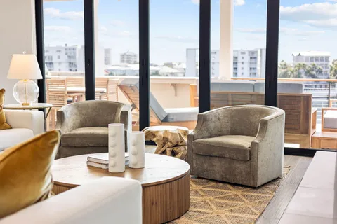 $4,650,000 | 714 Harbor Boulevard, Destin, FL 32541