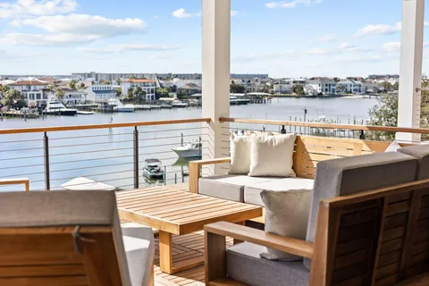 $4,650,000 | 714 Harbor Boulevard, Destin, FL 32541