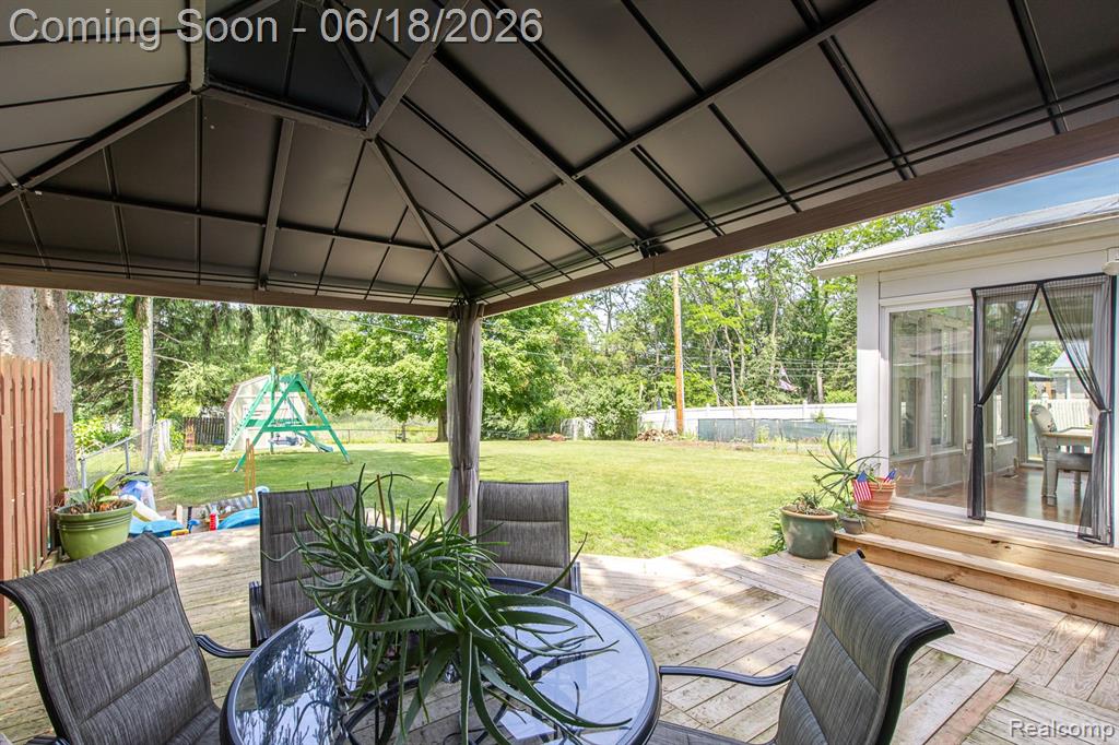 880 Joslyn Road Lake Orion, MI 48362 - Photo 43 of 45