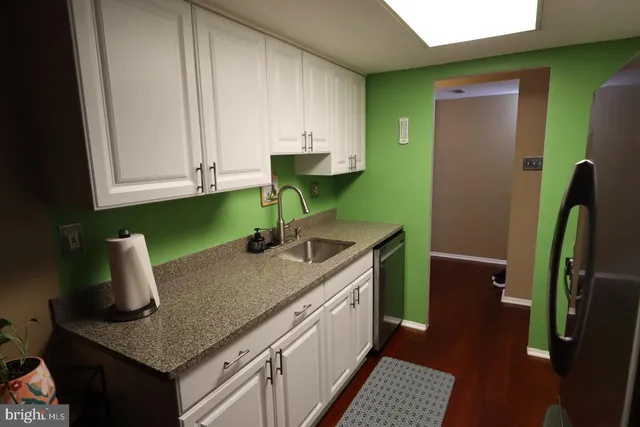 $209,900 | 3750 Clarendon Avenue, Unit 231, Philadelphia, PA 19114