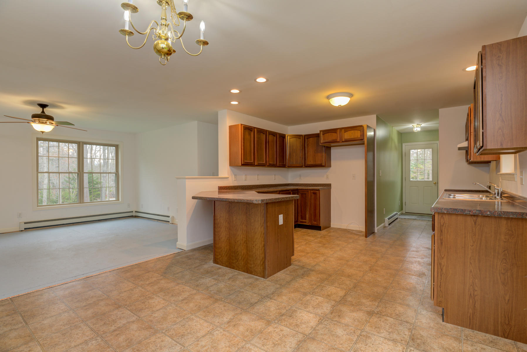 420 Bunker Hill Road Warren, ME 04864 - Photo 9 of 35 Pic#-13