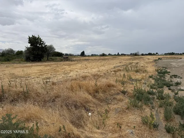 $350,000 | Tbd North Patricia Road, Prosser, WA 99350