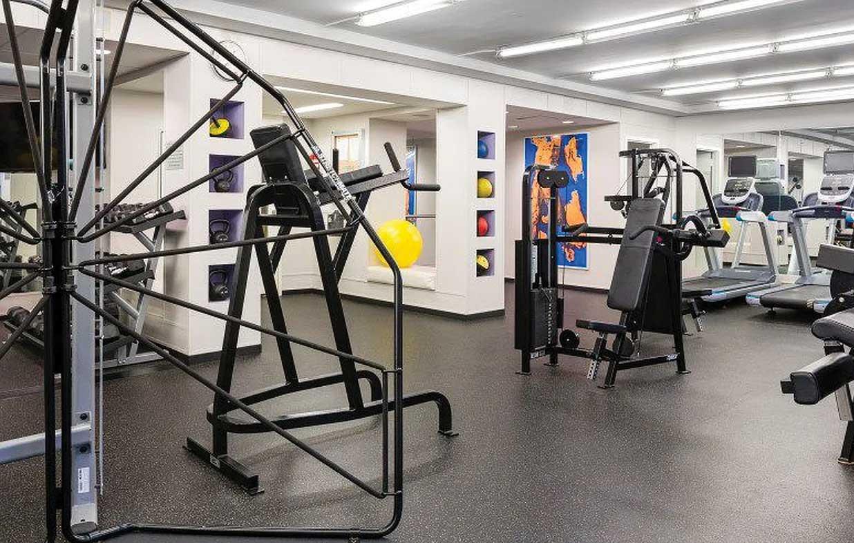 401 East 60th Street, Unit 38AB Manhattan, NY 10022 - Photo 15 of 37