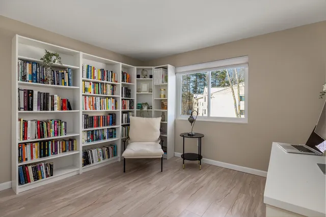 $275,000 | 4 Brookside Drive, Unit 10, Exeter, NH 03833