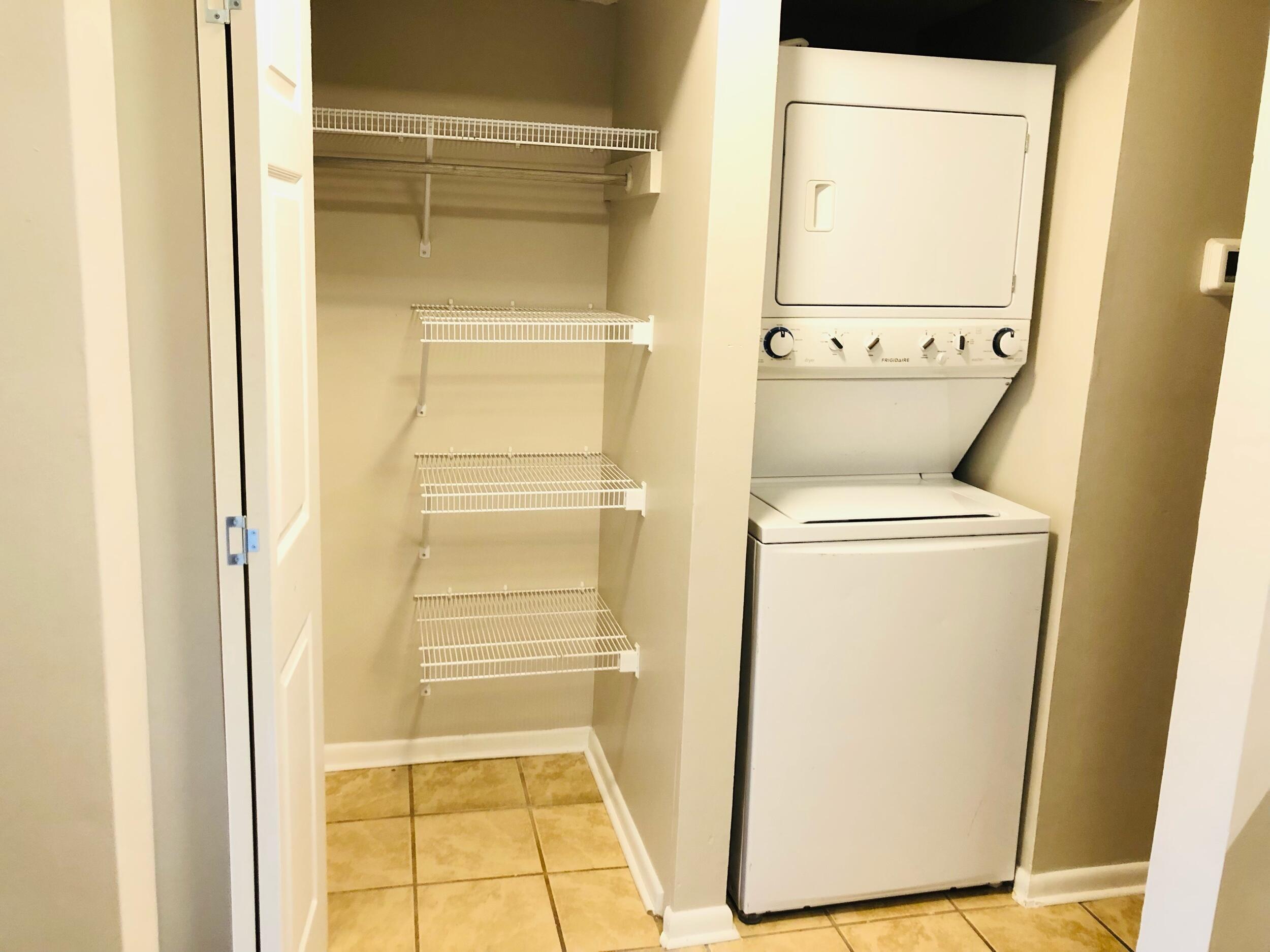 405 Harbison Boulevard, Unit 624 Columbia, SC 29212 - Photo 8 of 8 Laundry