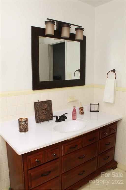 6833 Tuckaseegee Road Charlotte, NC 28214 - Photo 17 of 18 Gallery Image 17
