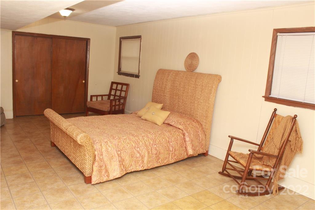 6833 Tuckaseegee Road Charlotte, NC 28214 - Photo 10 of 18 Gallery Image 10