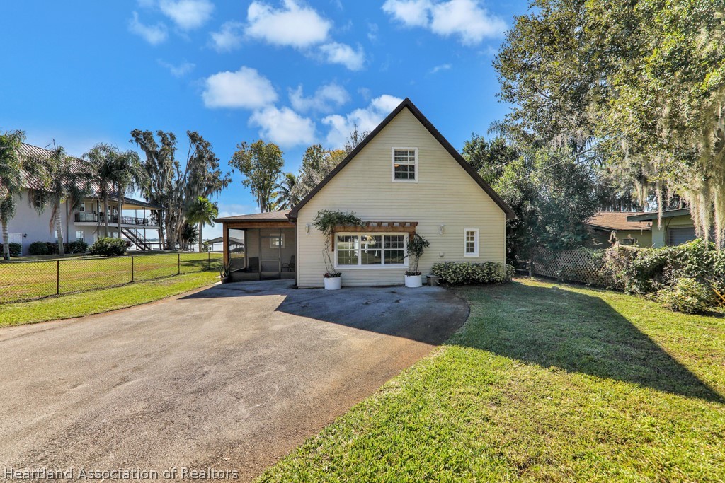 724 Lake June Road Lake Placid, FL 33852 - Photo 33 of 33 Gallery Image 33