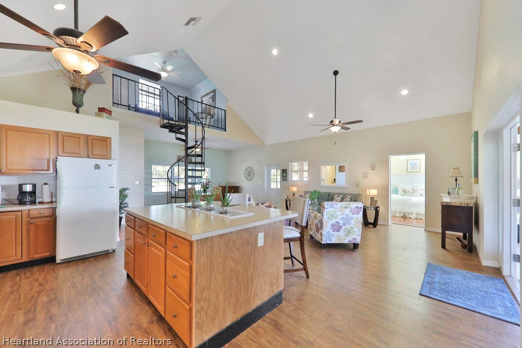 724 Lake June Road Lake Placid, FL 33852 - Photo 10 of 33 Gallery Image 10