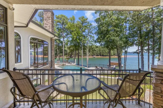 $5,000,000 | 6686 Gaines Ferry Road, Flowery Branch, GA 30542