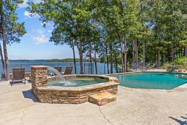 $5,000,000 | 6686 Gaines Ferry Road, Flowery Branch, GA 30542