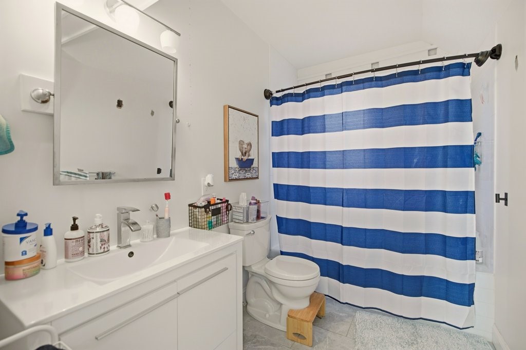 5 Division Street Newport, RI 02840 - Photo 20 of 37 Gallery Image 20