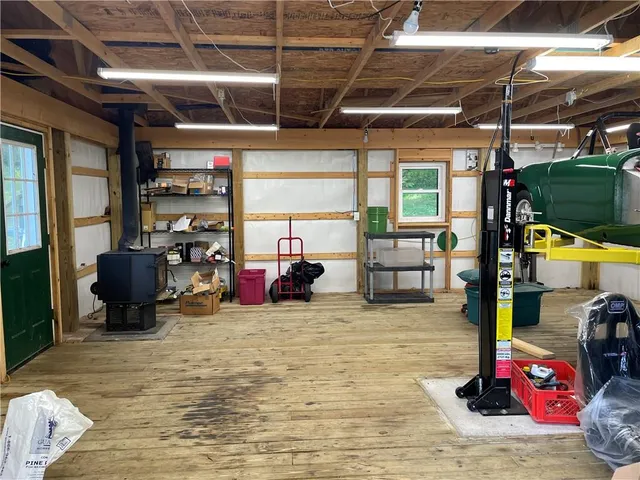 $575,000 | 190 Sara Lane, Kennerdell, PA 16374