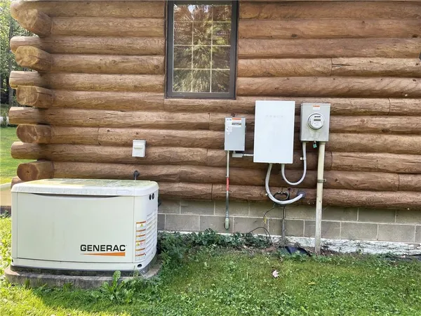 $575,000 | 190 Sara Lane, Kennerdell, PA 16374