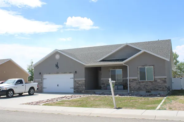 $429,900 | 131 Powderhorn Drive, Mountain View, WY 82939