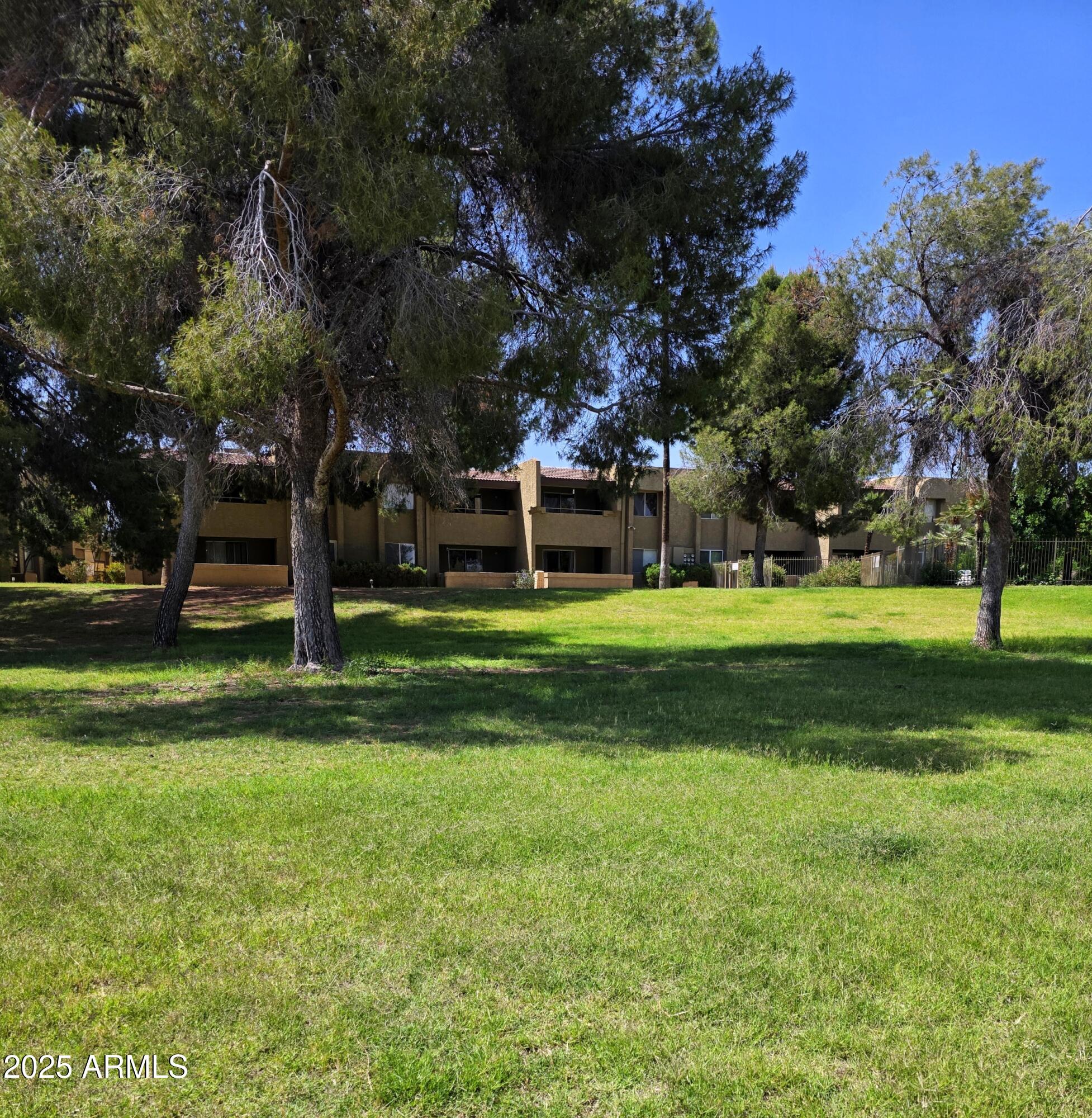 4050 East Cactus Road, Unit 107 Phoenix, AZ 85032 - Photo 12 of 20 1000033582-scaled