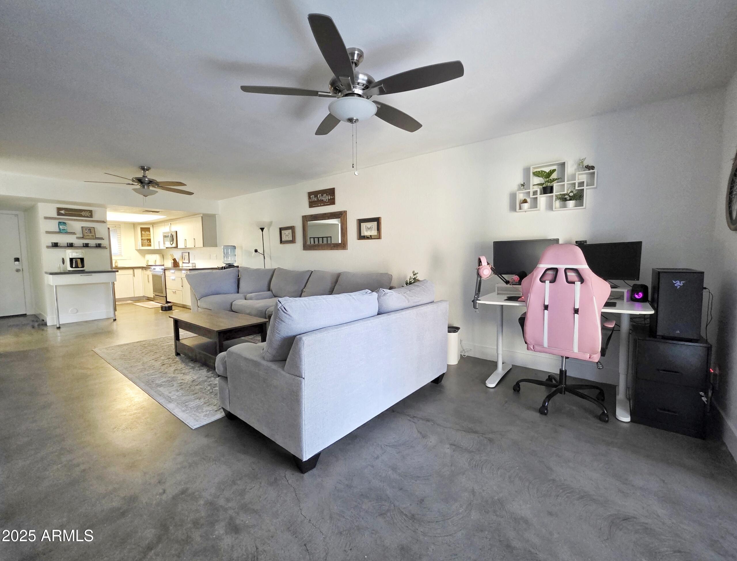 4050 East Cactus Road, Unit 107 Phoenix, AZ 85032 - Photo 3 of 20 1000034121-scaled