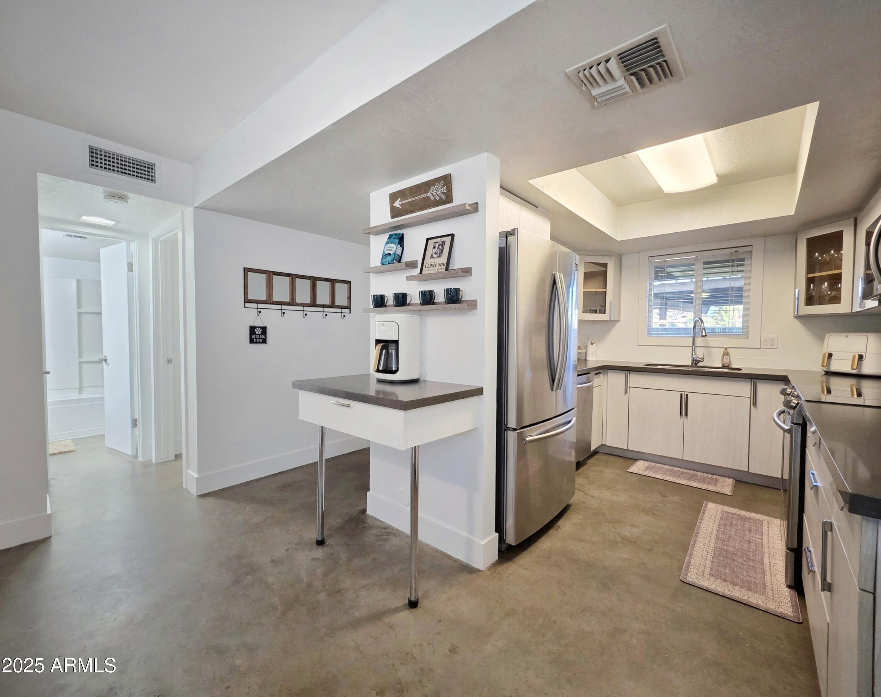 4050 East Cactus Road, Unit 107 Phoenix, AZ 85032 - Photo 6 of 20 1000034118-scaled