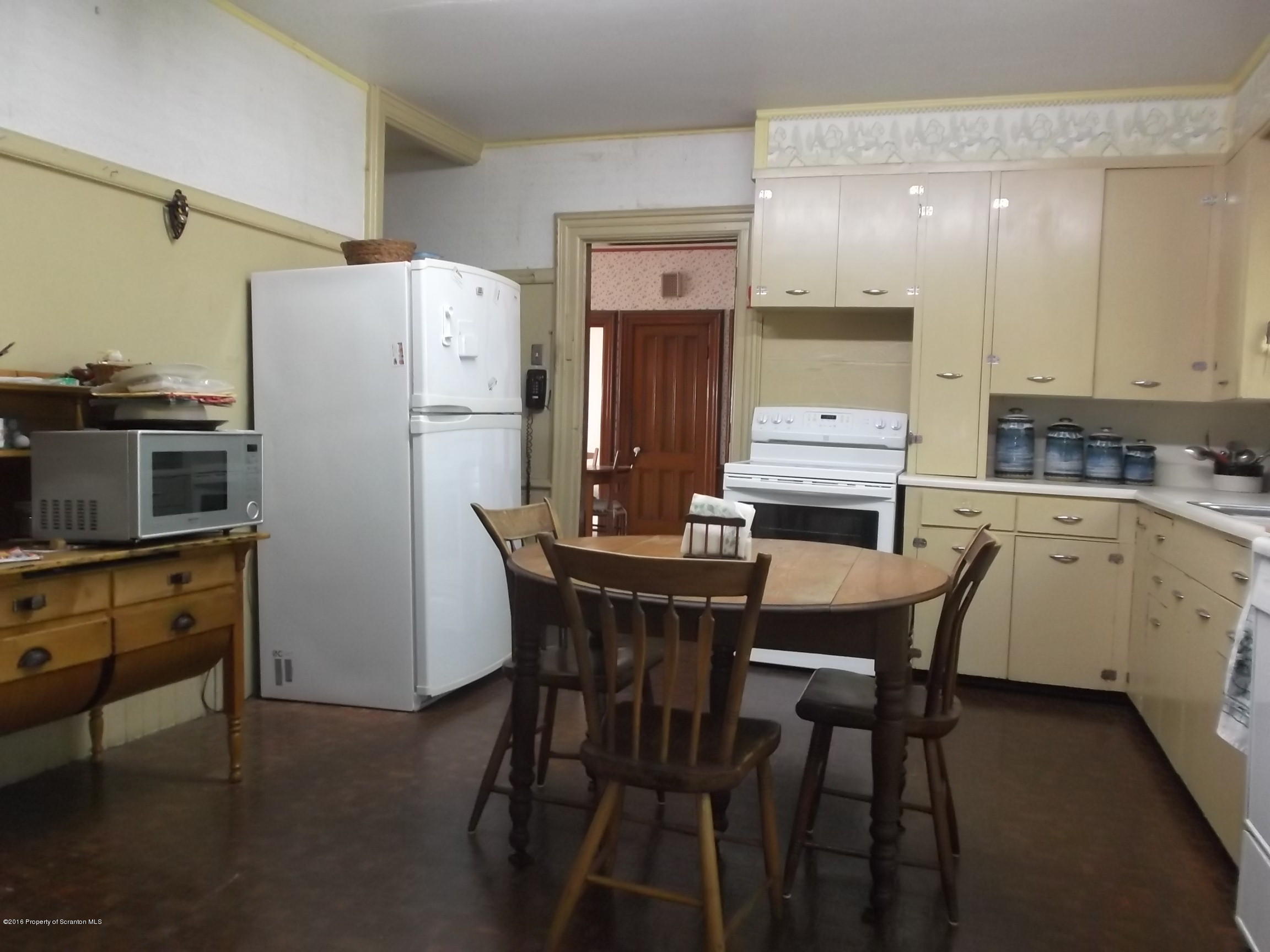 193 Lillie Road Waymart, PA 18472 - Photo 25 of 51 Gallery Image 25