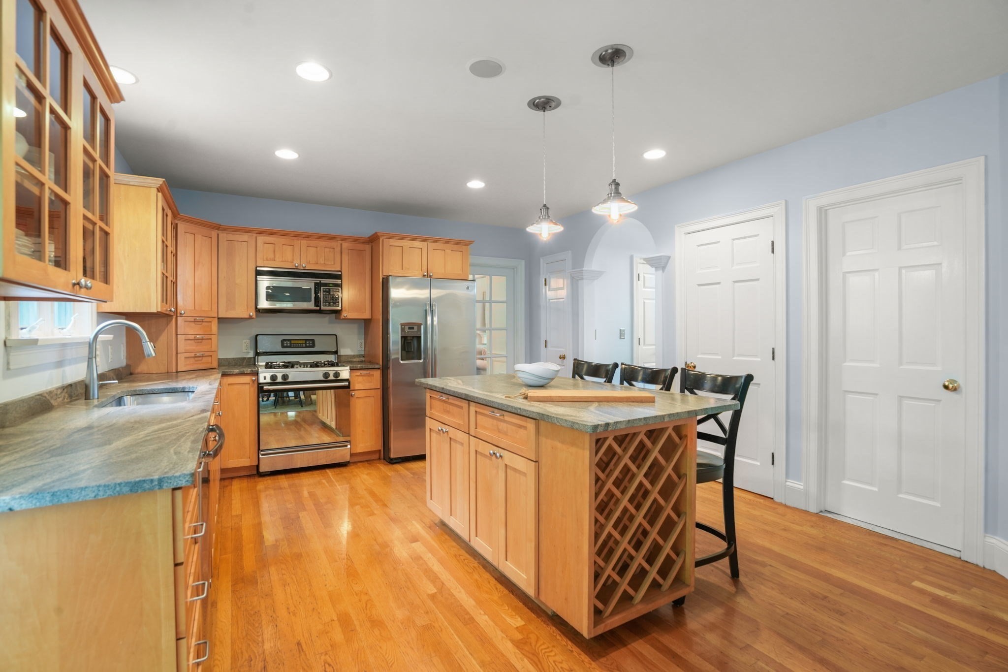 55 Brook Farm Road Boston, MA 02132 - Photo 9 of 32 Gallery Image 9
