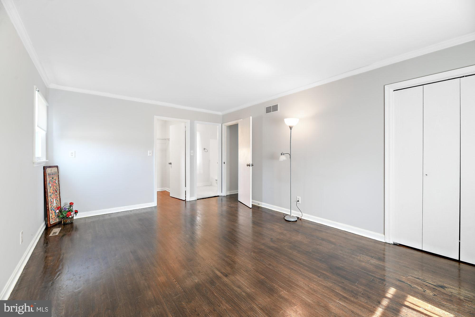1308 Frederick Road Baltimore, MD 21228 - Photo 18 of 34