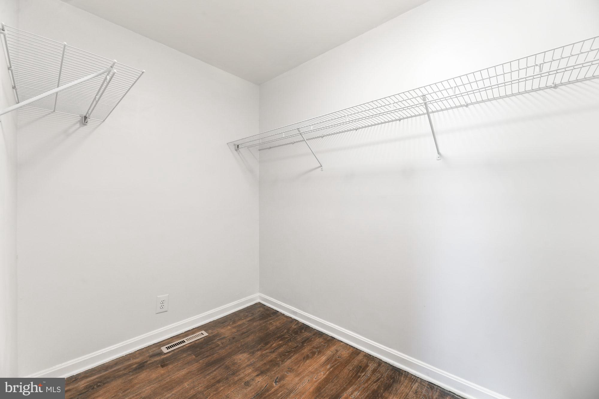 1308 Frederick Road Baltimore, MD 21228 - Photo 20 of 34