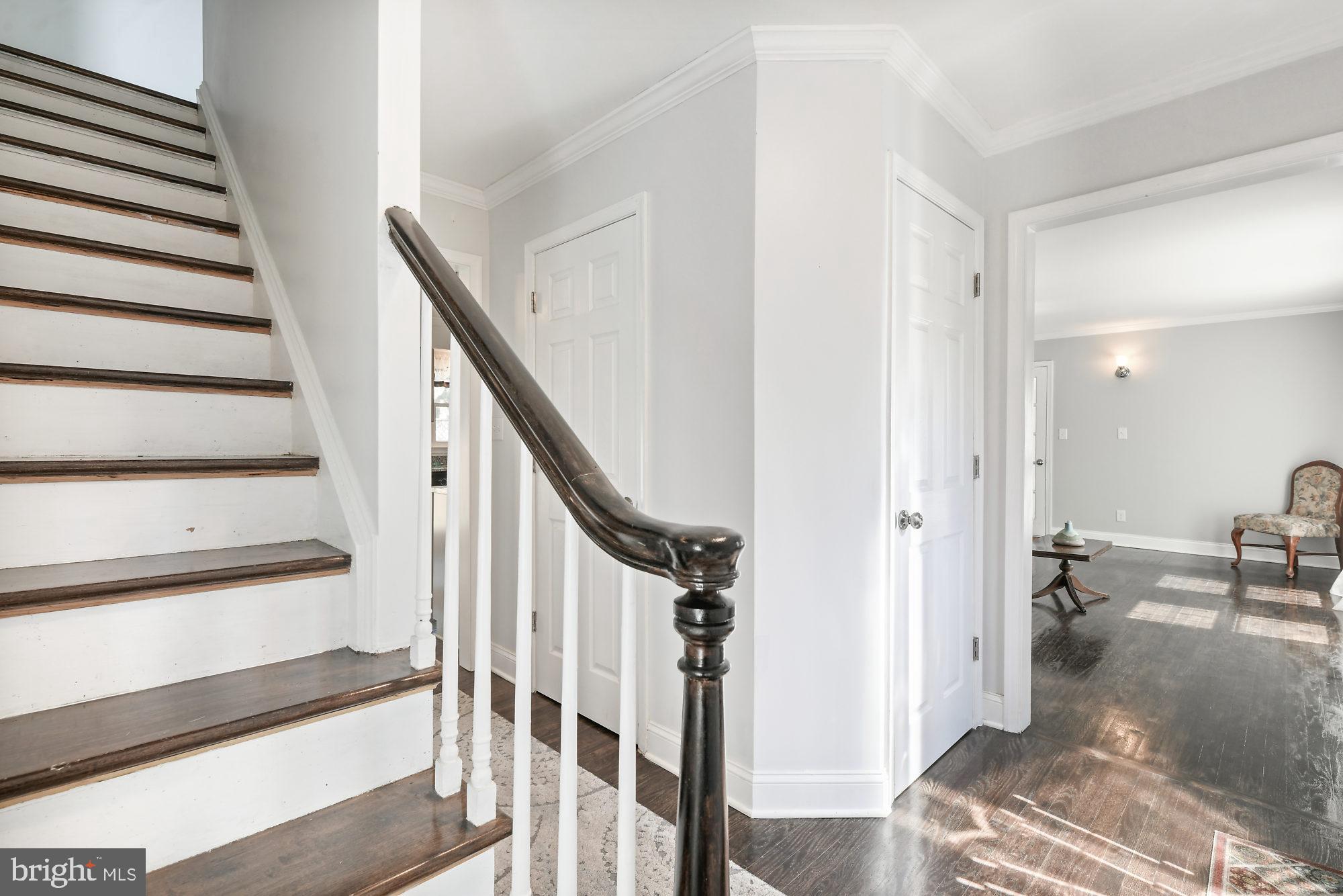 1308 Frederick Road Baltimore, MD 21228 - Photo 3 of 34