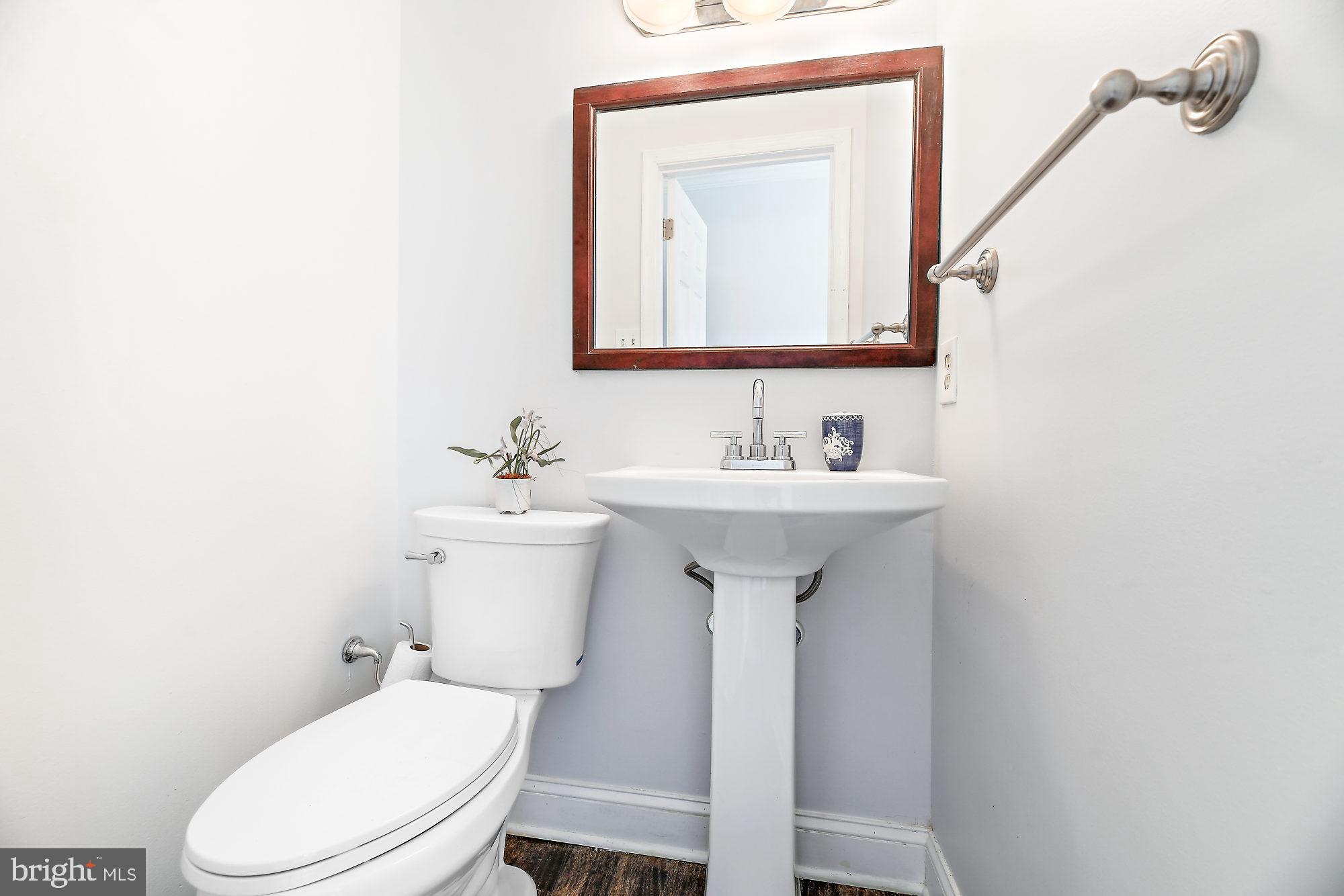 1308 Frederick Road Baltimore, MD 21228 - Photo 29 of 34